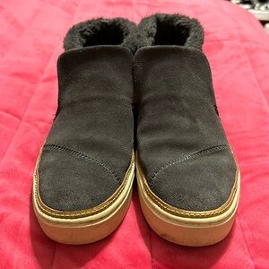 New Year’s Sale 🎉Toms Paxton Sneakers Size 7.5